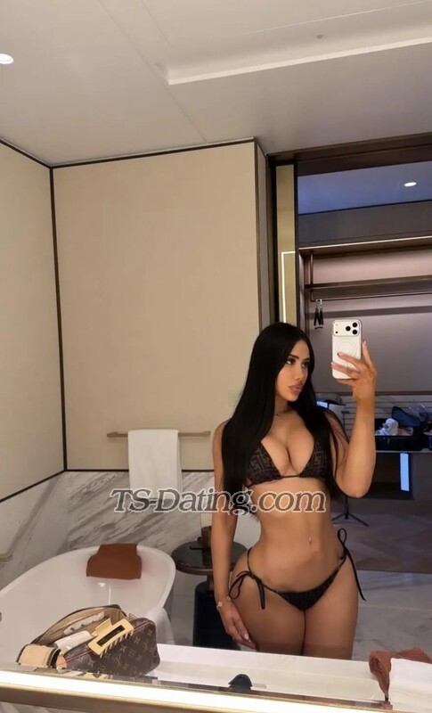 Kristynalll - Transsexual (Pre-op)