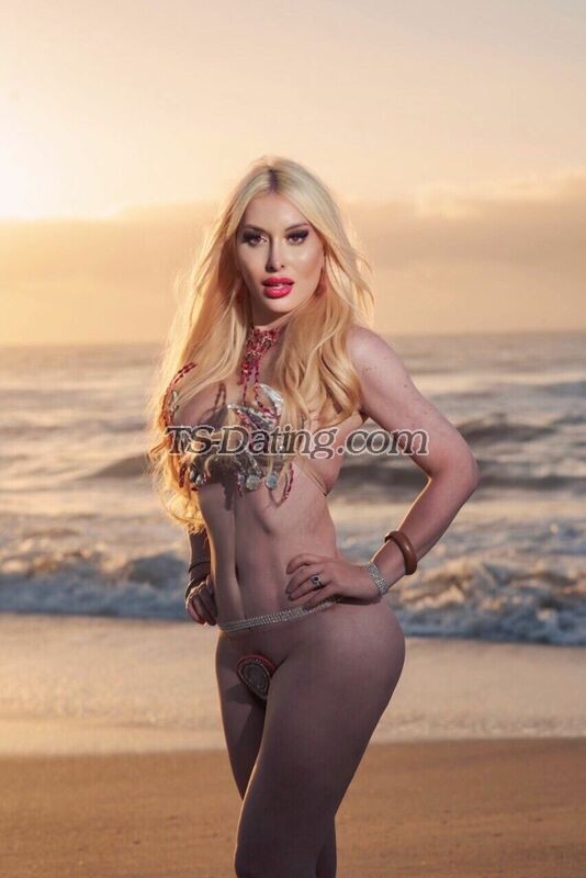 LA CONTESSA - Transsexual (Pre-op)