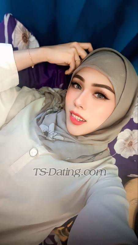 LALAMONACO - Transsexual (Pre-op)