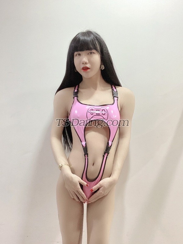 Ladyboy1999 - Transsexual (Pre-op)