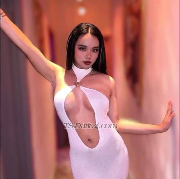 LadyboyRuby - Transsexual (Pre-op)
