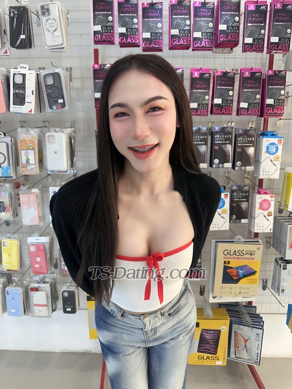 Lena Hot girl - Transsexual (Pre-op)
