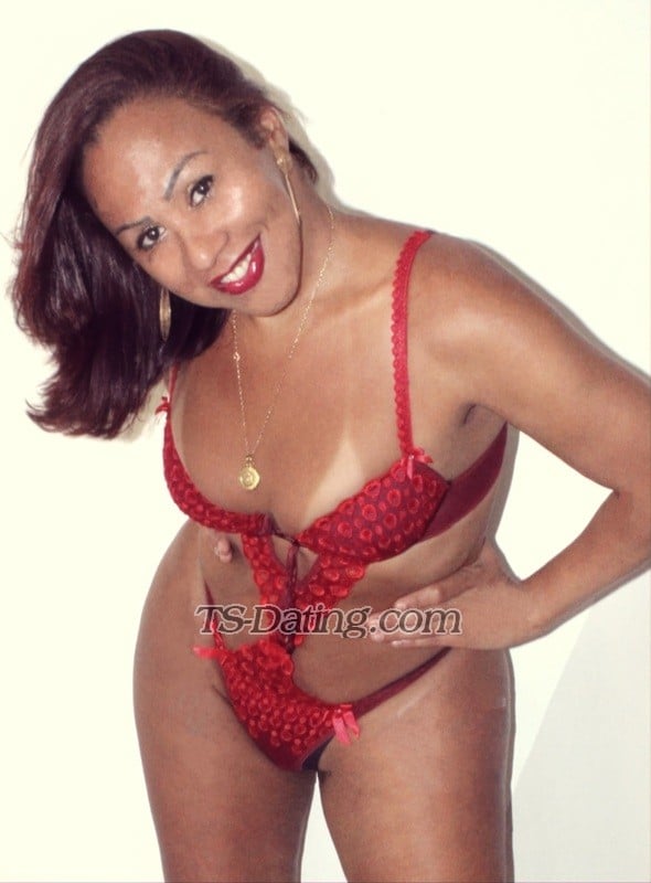 LeticiaTrans - Transsexual (Pre-op)