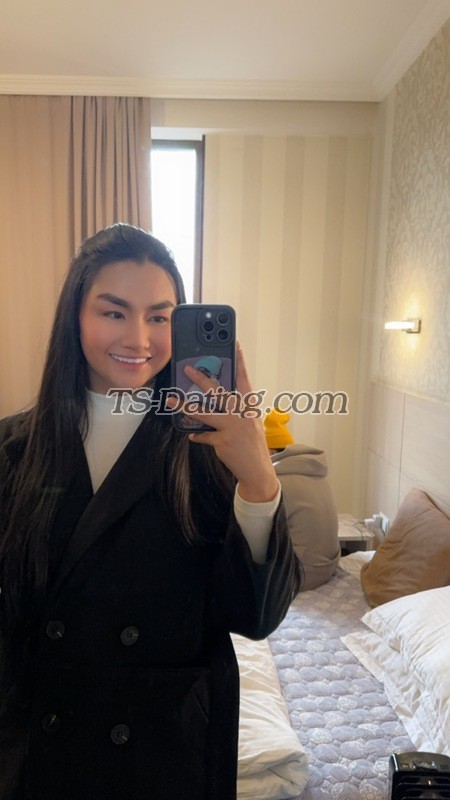 Lexi07 - Transsexual (Pre-op)