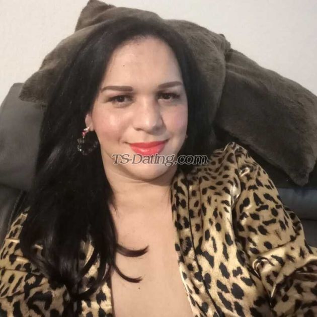 Loane - Transsexual (Pre-op)