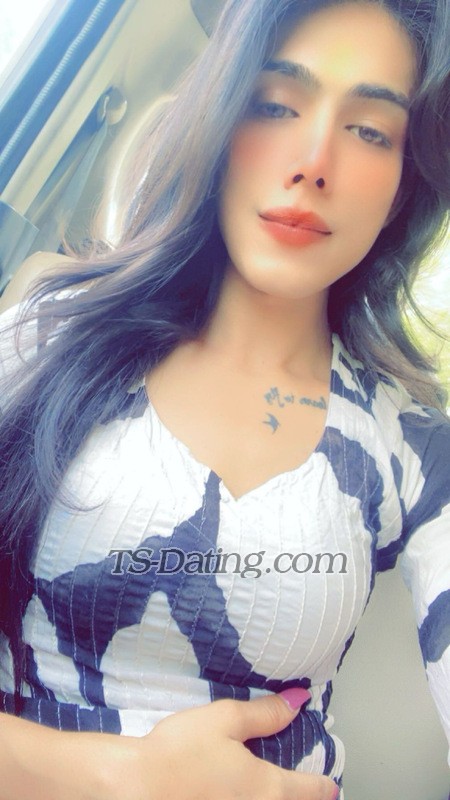 Lovey123 - Crossdresser