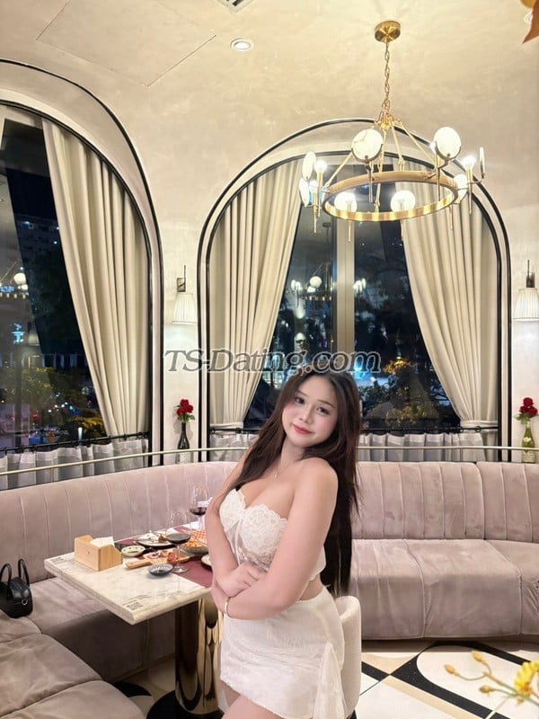 Lucbie - Transsexual (Pre-op)