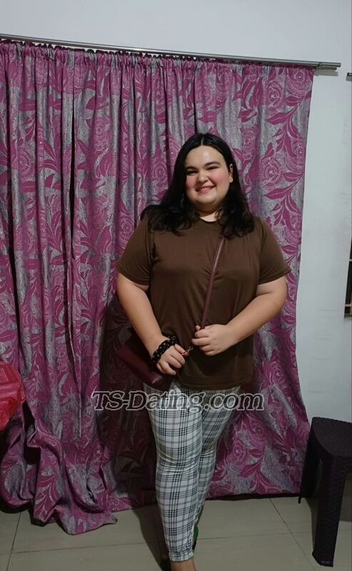 LunaLove04 - Transsexual (Pre-op)
