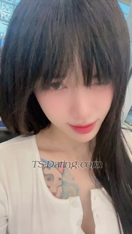 Lylypham99 - Transsexual (Pre-op)