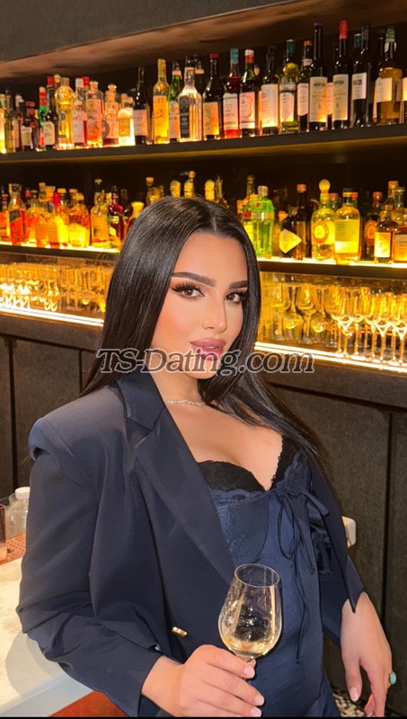MISS BELLUCI - Transsexual (Pre-op)
