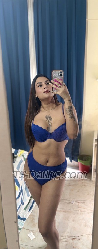 Mahek das - Transsexual (Pre-op)