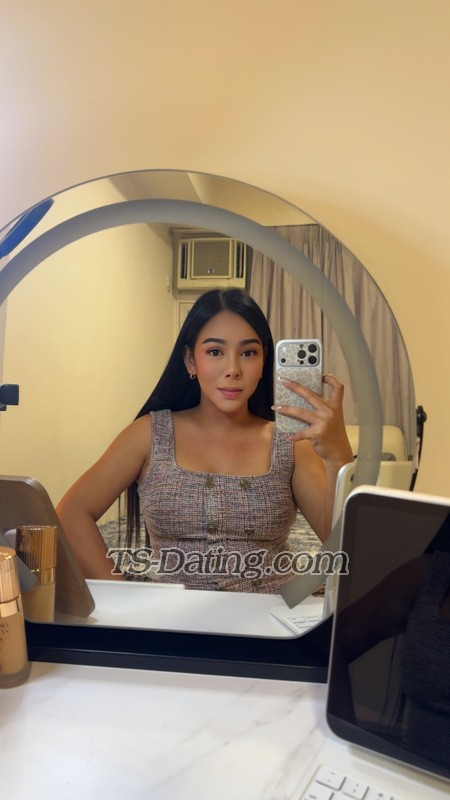 Marithea - Transsexual (Pre-op)