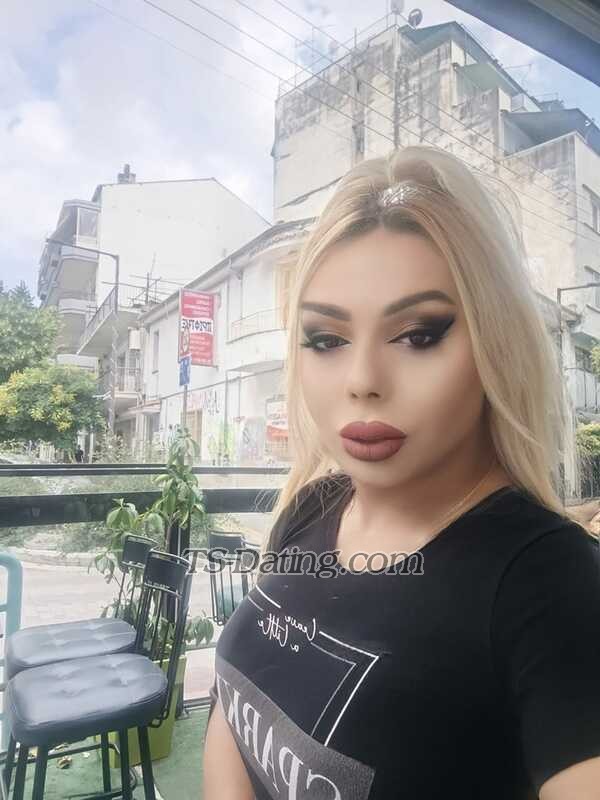 Melani90 - Transsexual (Post-op)