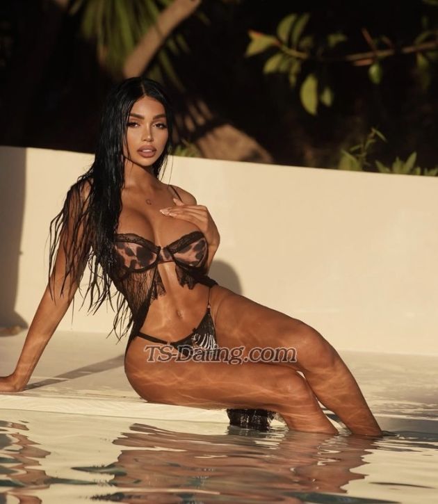 Melissa678 - Transsexual (Pre-op)