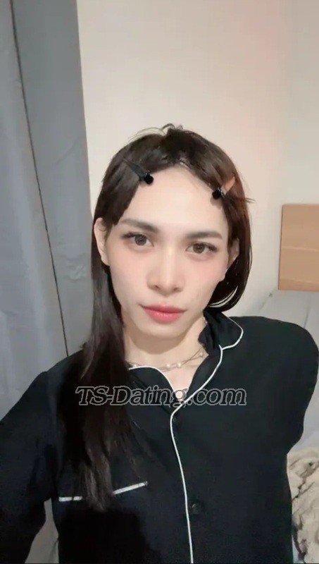 Michelle Lee - Crossdresser