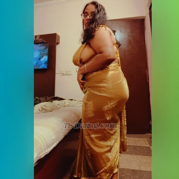 Mishti - Transsexual (Pre-op)