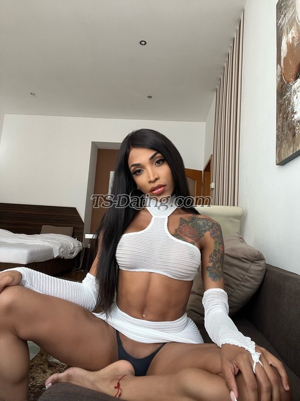 Miss hannah - Transsexual (Pre-op)