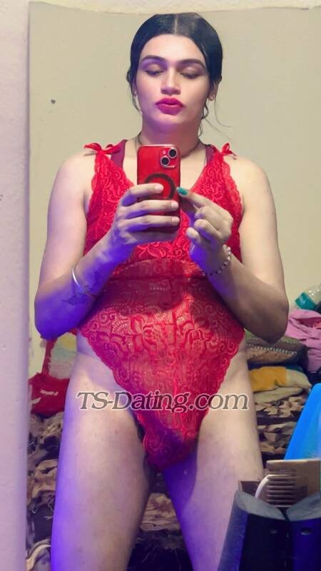 Mohini11215 - Transsexual (Pre-op)
