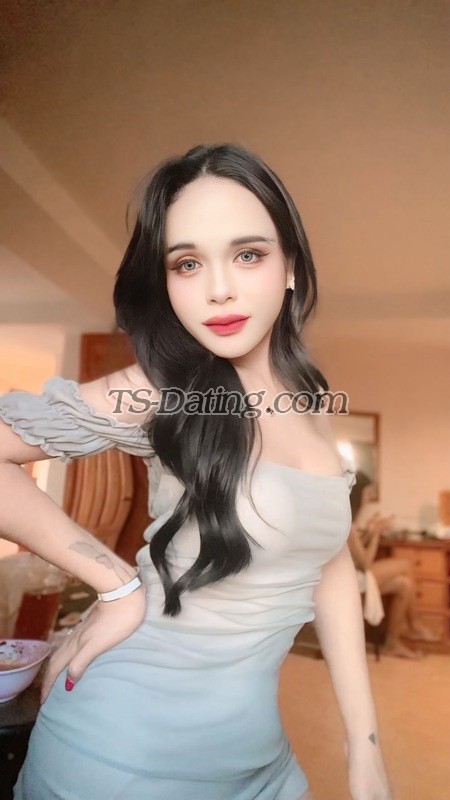 Nadia22 - Transsexual (Pre-op)