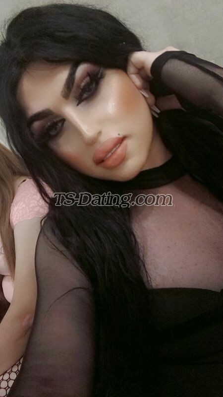 Nayoushka - Transsexual (Pre-op)