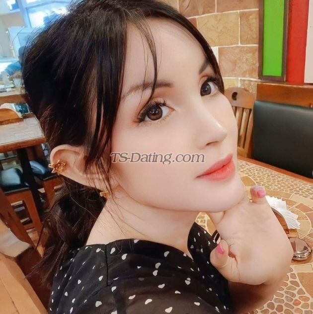 Piaoliang18 - Transsexual (Pre-op)