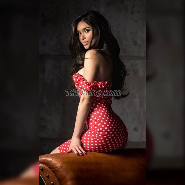 Piyahh - Transsexual (Pre-op)