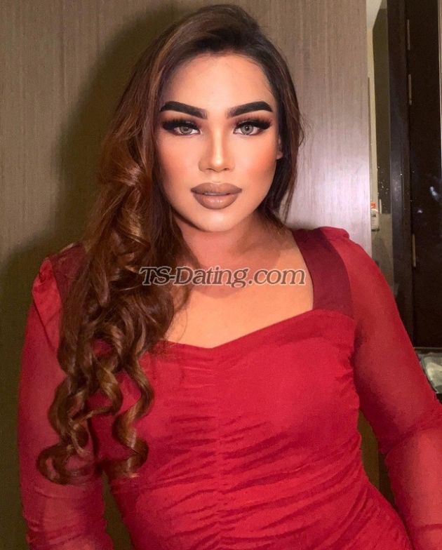 Qish Adrianna - Transsexual (Pre-op)