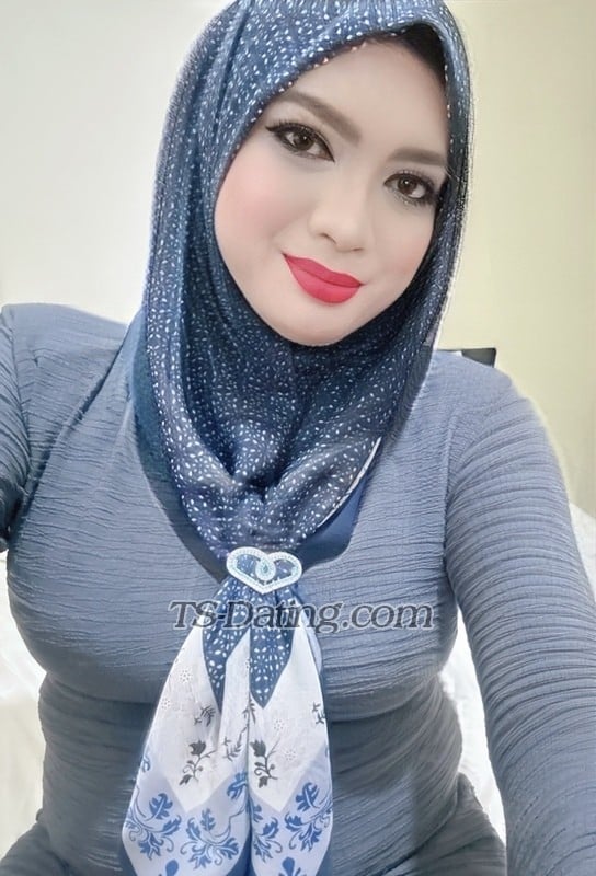 QistinaSalmi - Crossdresser