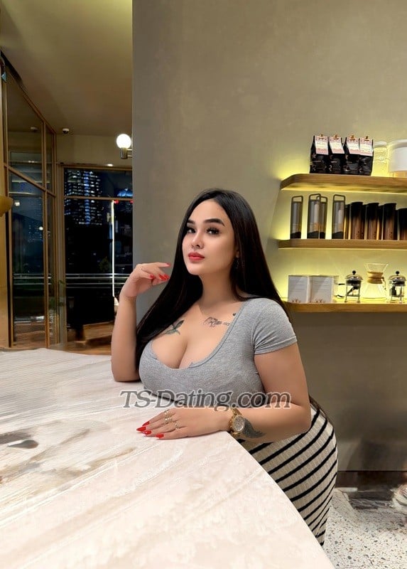 Raraamora97 - Transsexual (Pre-op)