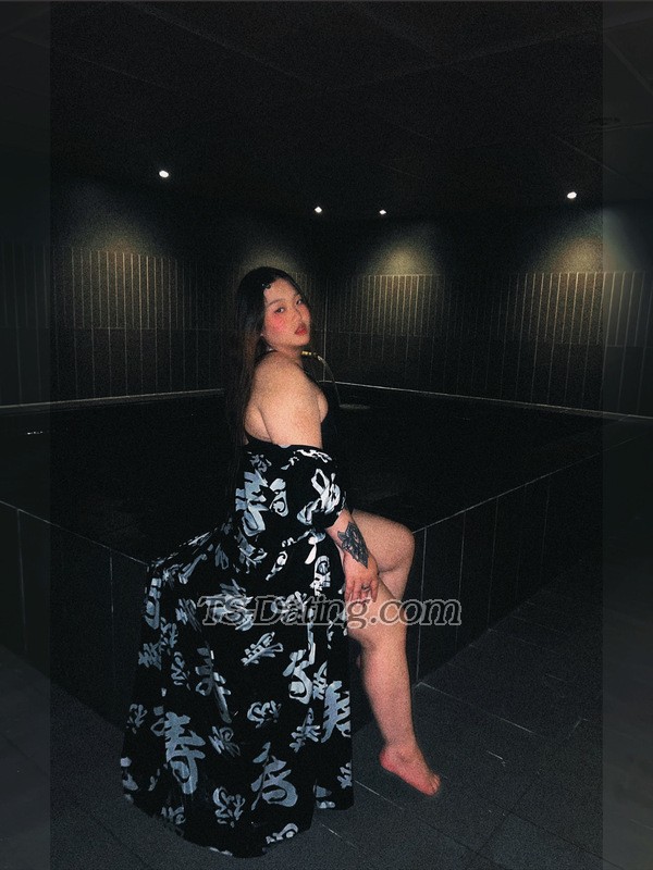 Rellrell - Transsexual (Pre-op)