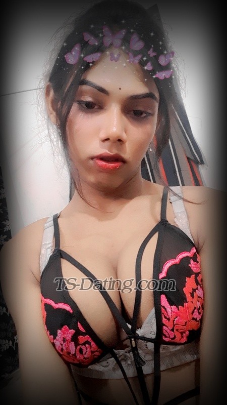 Ritikashemale - Transsexual (Pre-op)