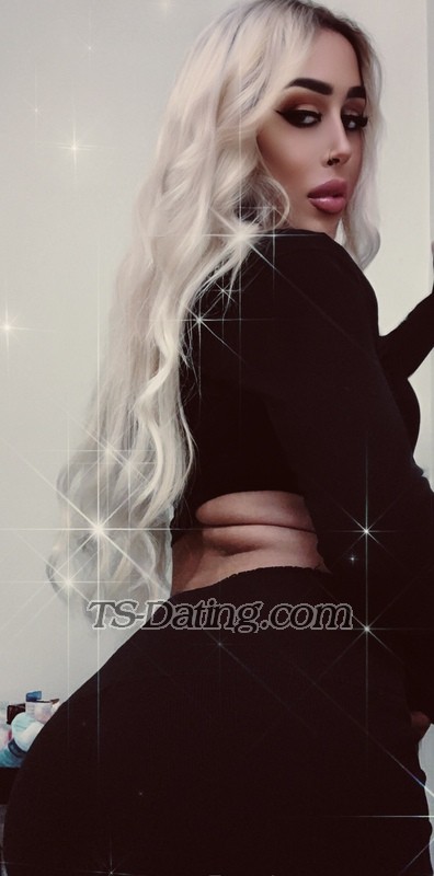 RubiLaRose - Transsexual (Pre-op)