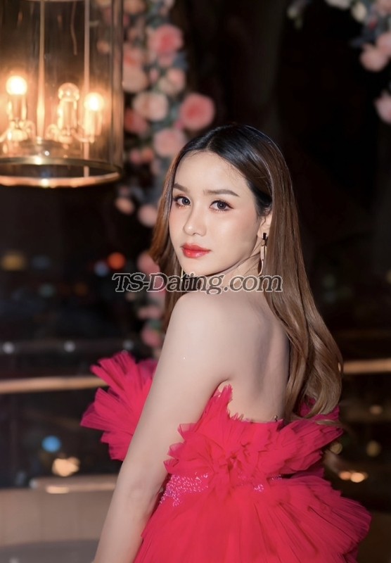 Sarahwinter - Transsexual (Pre-op)