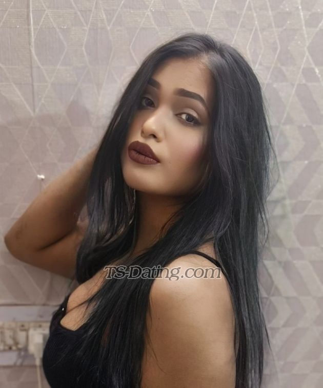 Sexy Ruhi - Transsexual (Post-op)