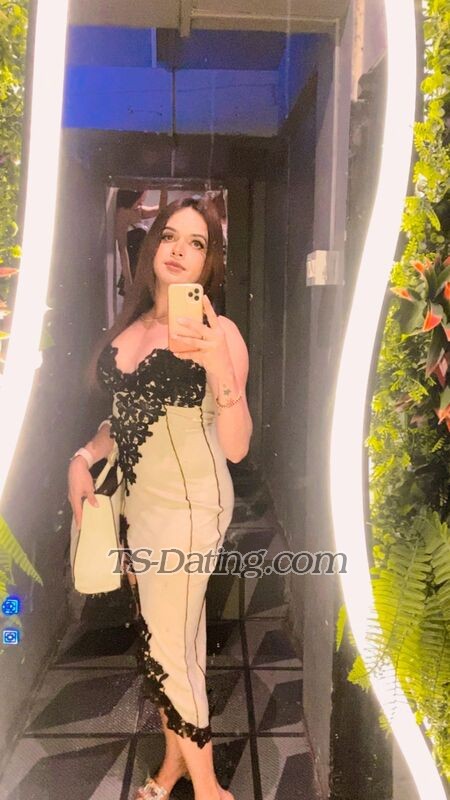 Sexy Saniya - Transsexual (Pre-op)