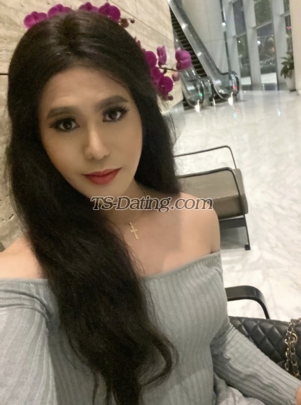 Shaneza - Transsexual (Pre-op)