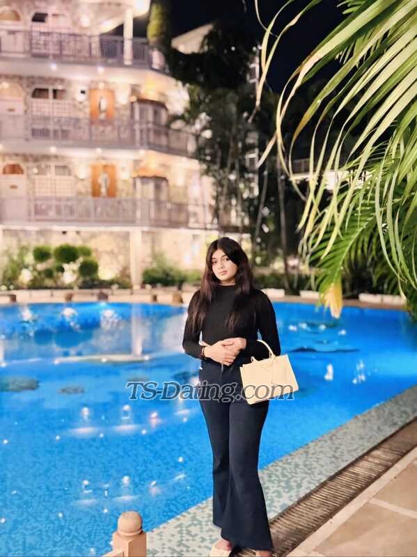 Shreya197 - Transsexual (Pre-op)