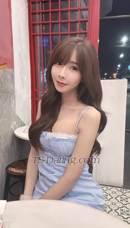 Snowz22165 - Transsexual (Pre-op)