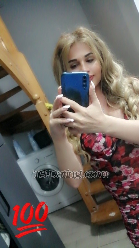 Sofia shemale - Transsexual (Pre-op)