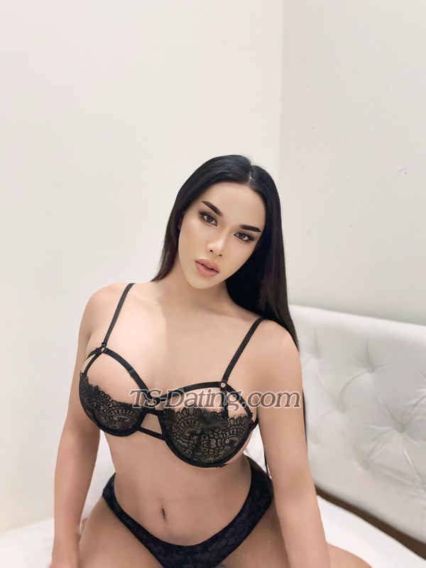 TSAlen - Transsexual (Pre-op)