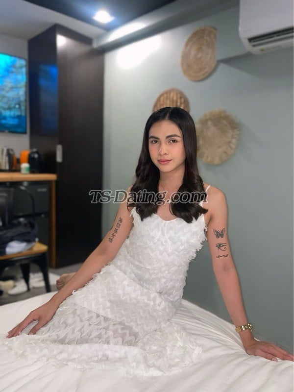 TSLanaYuri - Transsexual (Pre-op)