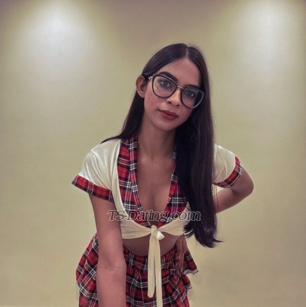 Tanishkaa - Transsexual (Pre-op)