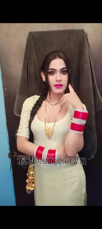 Taniyathfh1 - Transsexual (Pre-op)