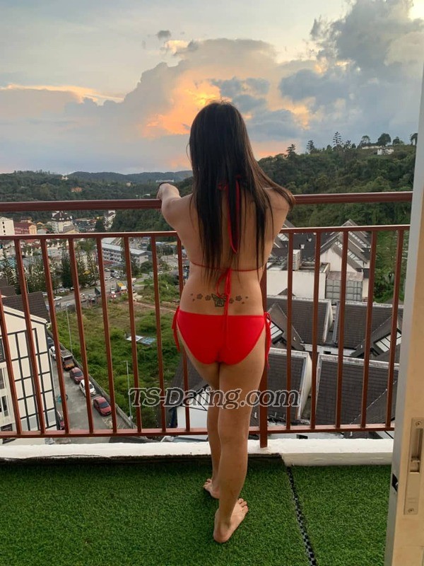 ToPcHicKLetH - Transsexual (Pre-op)