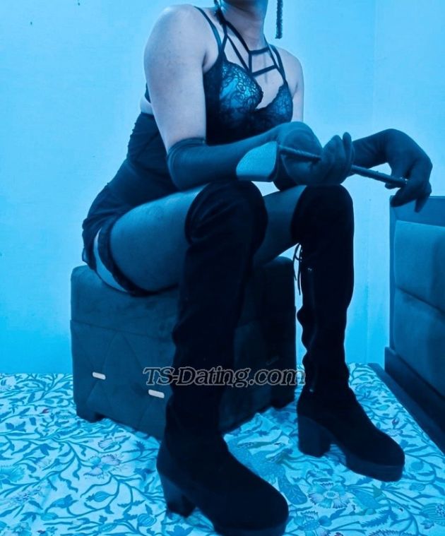 TopAkshita - Crossdresser