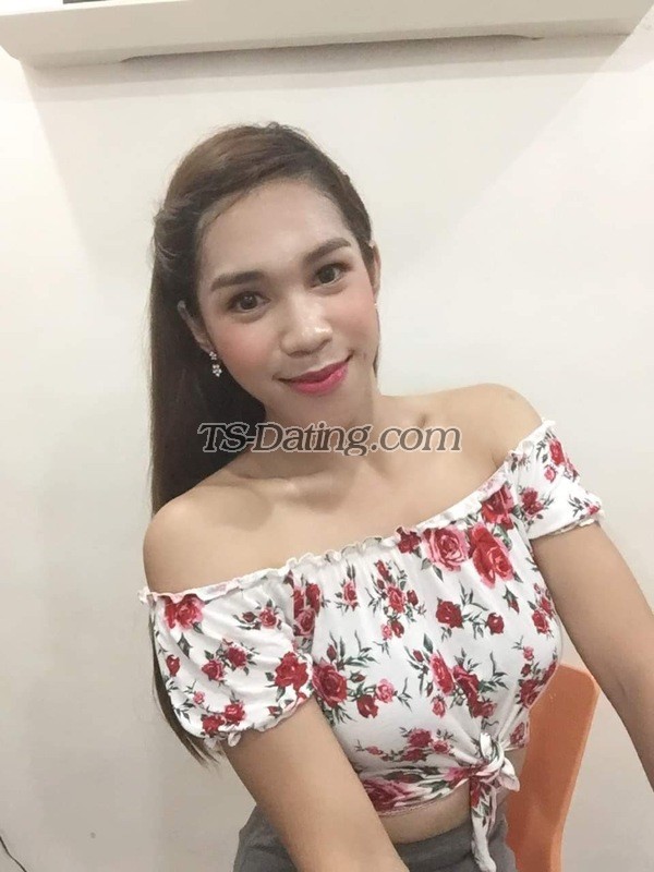 TsGorgena - Transsexual (Pre-op)