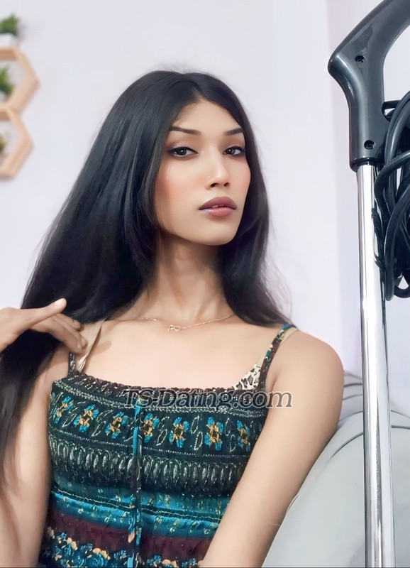 Ts Tanushka - Transsexual (Pre-op)