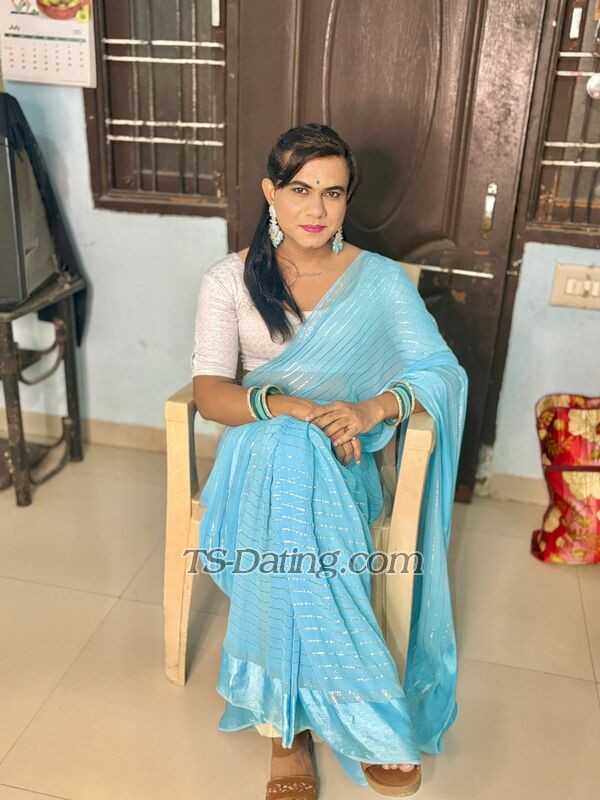 Tsyaana - Crossdresser