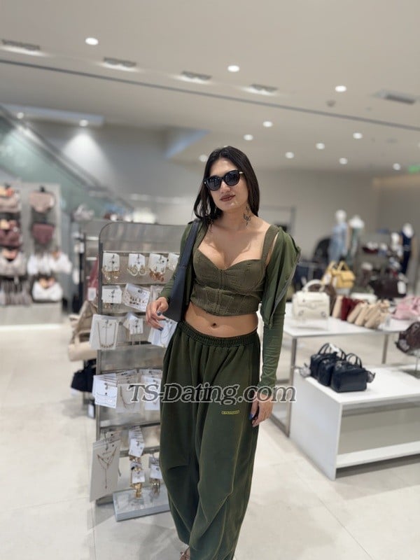 Vaani21 - Transsexual (Pre-op)