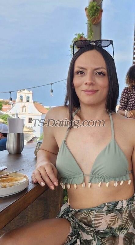 Val hermosa - Transsexual (Pre-op)